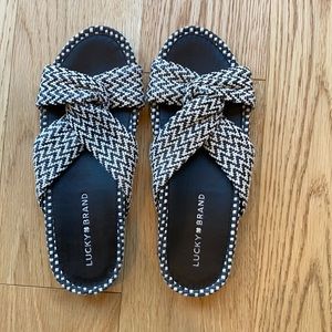 Lucky Brand dress sandals size 7